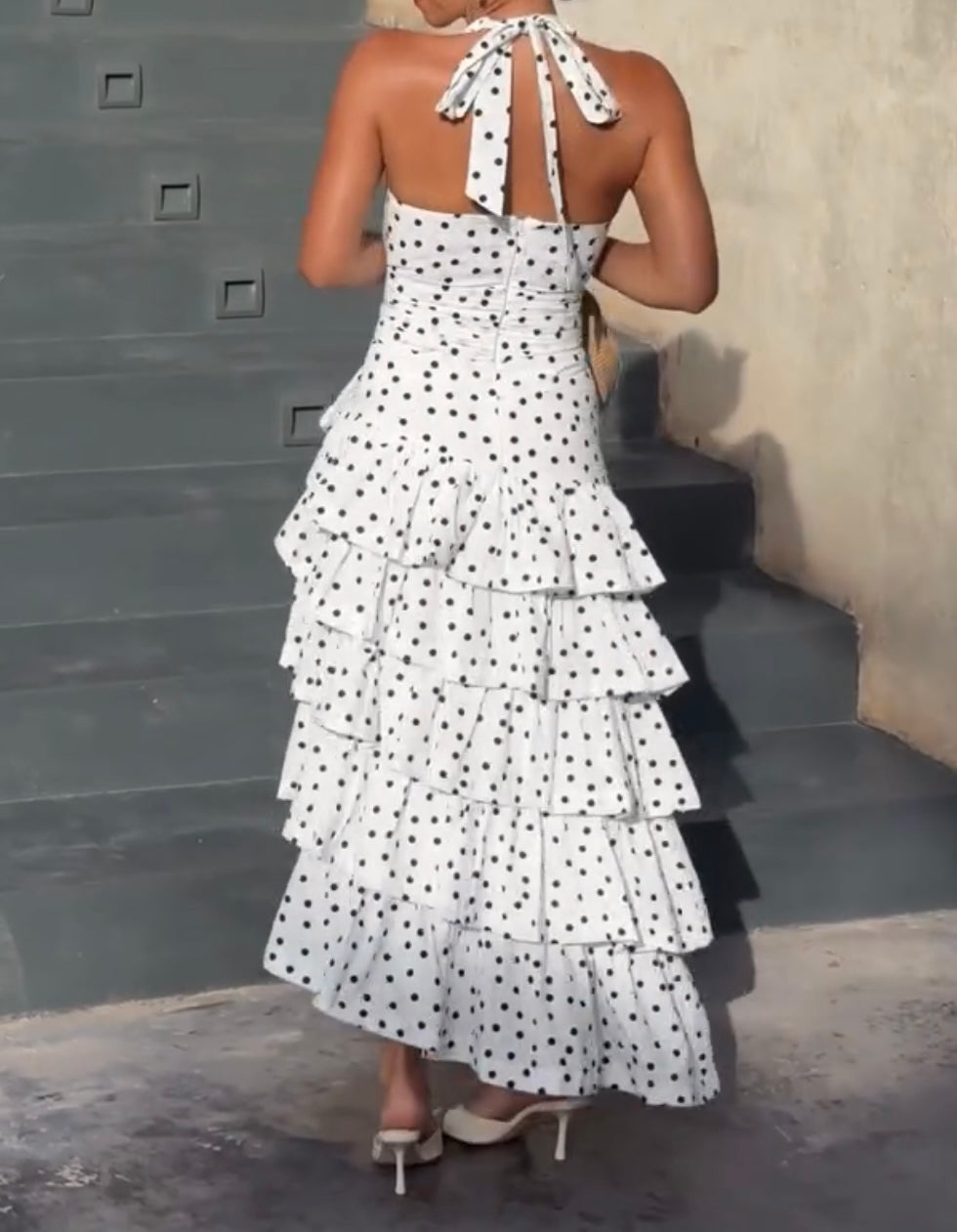Polka-Dot Slim-Fit V-neck Halter Cake Dress