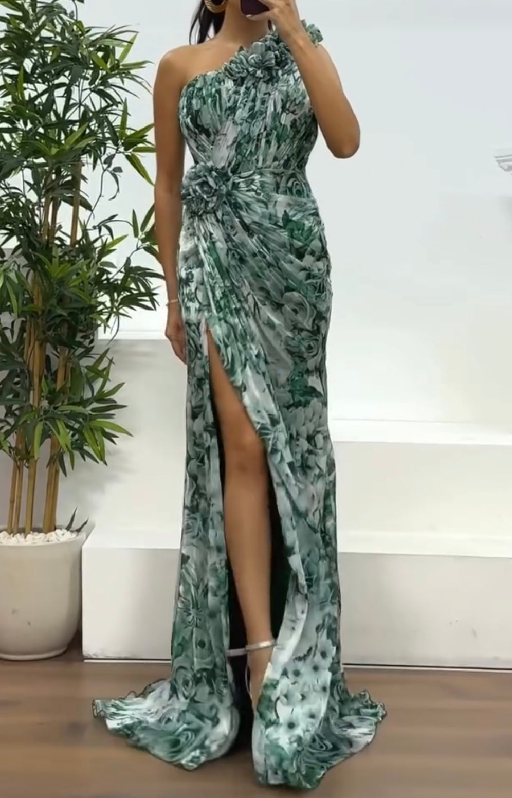 Elegant Shoulder Pleated Print Dress